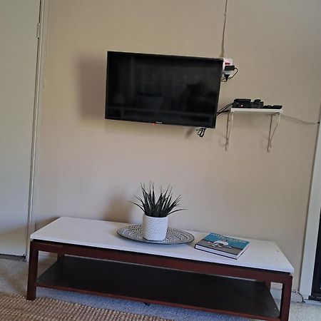 Glen House Apartment Brenton-on-Sea Exterior photo